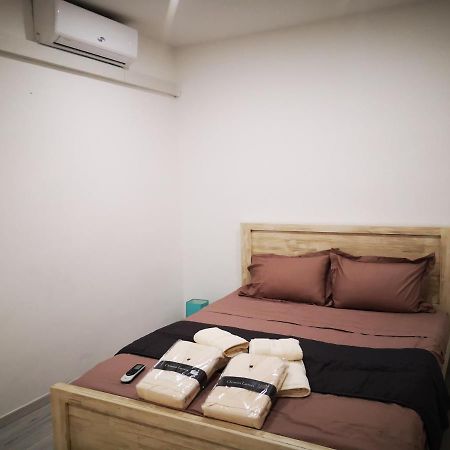 Appartement Saint Gilles Les Bains Buitenkant foto